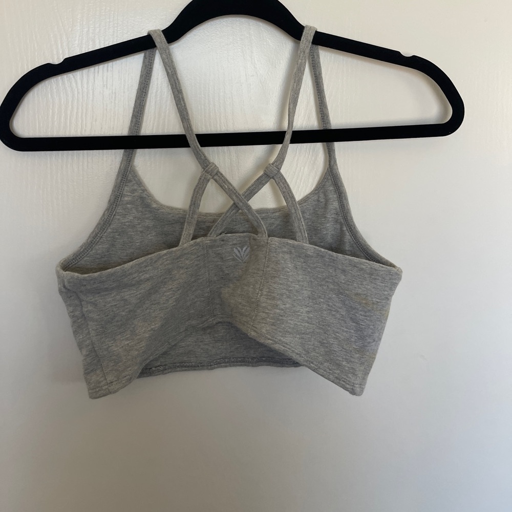 3 workout tank tops - Picture 3 of 6